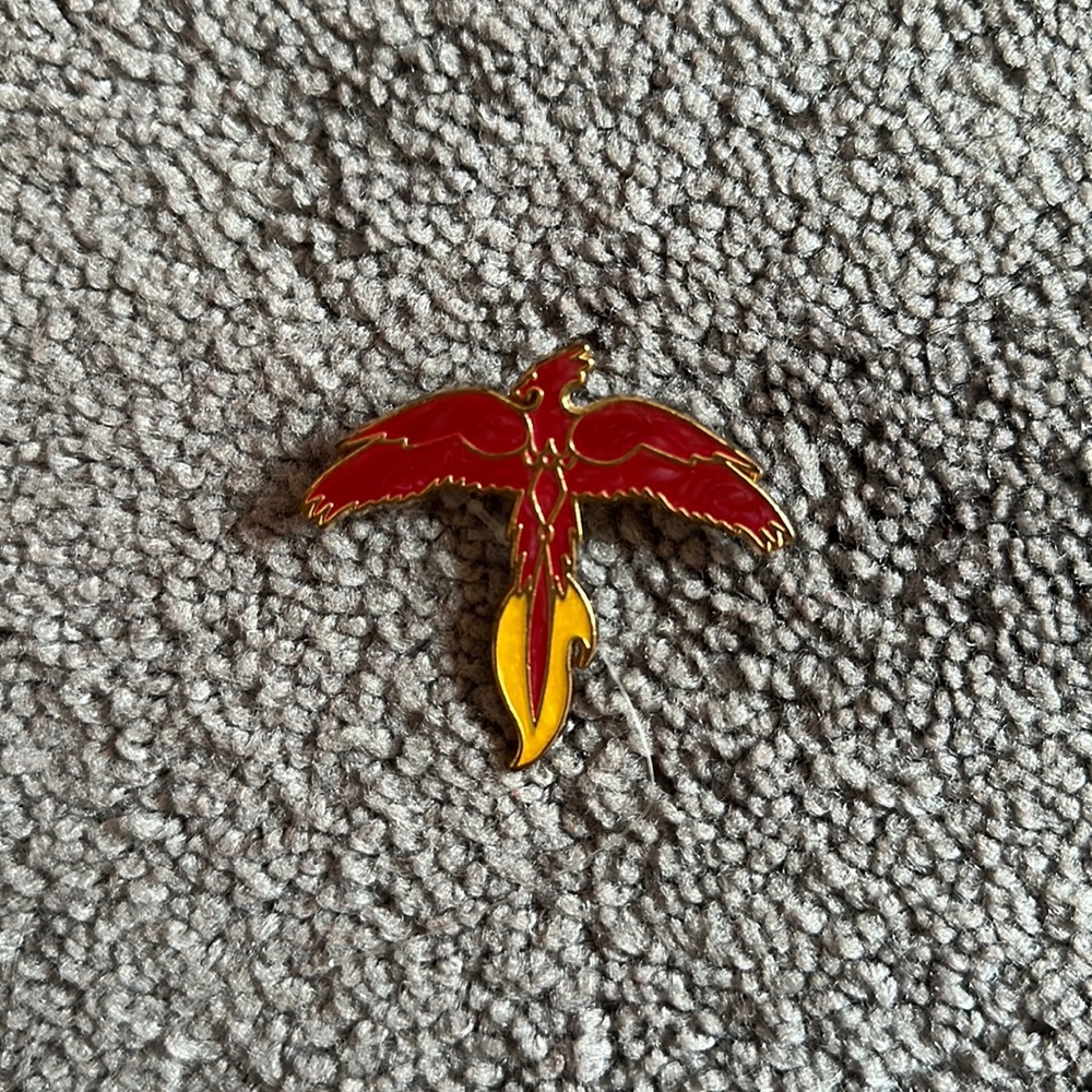 Warner Bros. Harry Potter Faux the Phoenix Pin